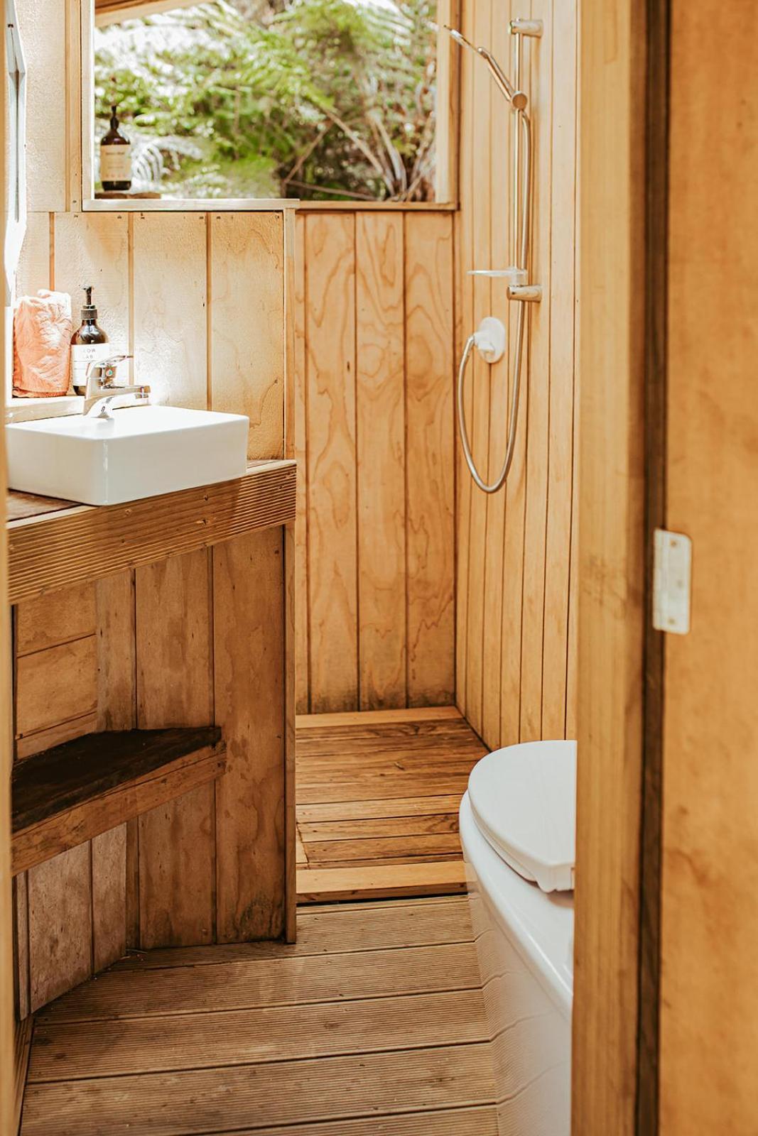 Golden Bay Glamping Hotel Takaka Exterior photo